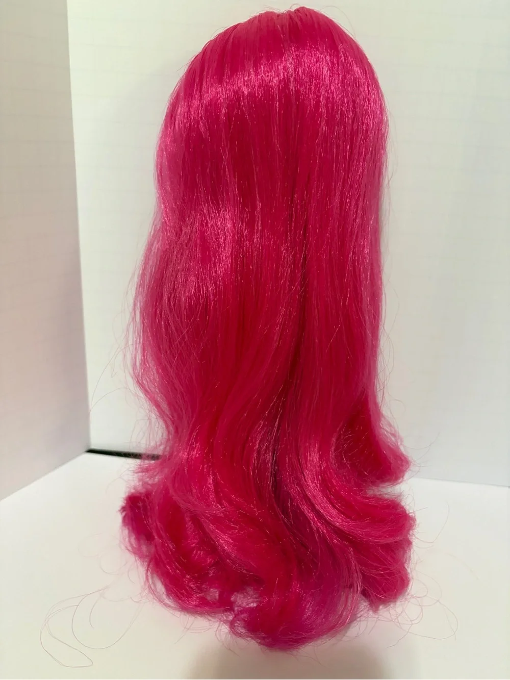 Na Na Na Surprise Teens Alex Heart Pink 11 Inch Doll MGA Fashion